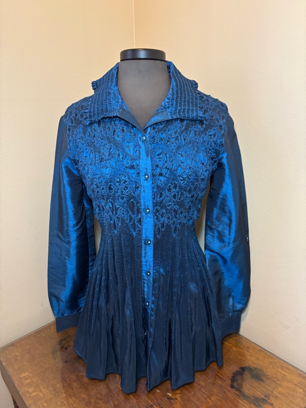 Puli Blue Button-Down Textured Peplum Shirt, dressy/cocktail, medium